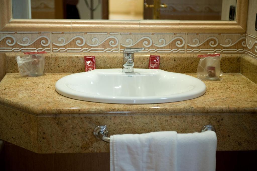 אלמדה דה לה סאחרה Hotel La Maruxina חדר תמונה